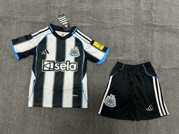 Newcastle United Local 25-26 Niño