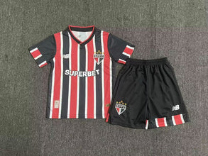 Sao Paulo Visitante Niños 25-26
