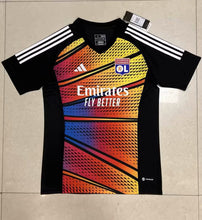 Camiseta Olympique de Lyon Especial 23-24 frontal