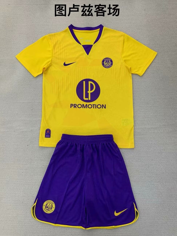 Toulouse FC Visitante 24-25 Niños