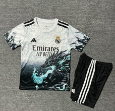 Real Madrid Especial negra y blanca Niños 25-26