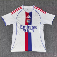 Camiseta Olympique de Lyon Local 25-26 frontal