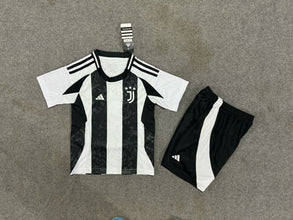 Juventus Local Niño 24-25