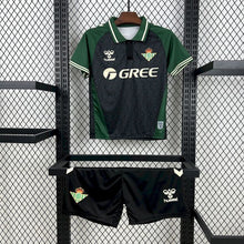 Real Betis Especial negra con puntos para niños 25-26