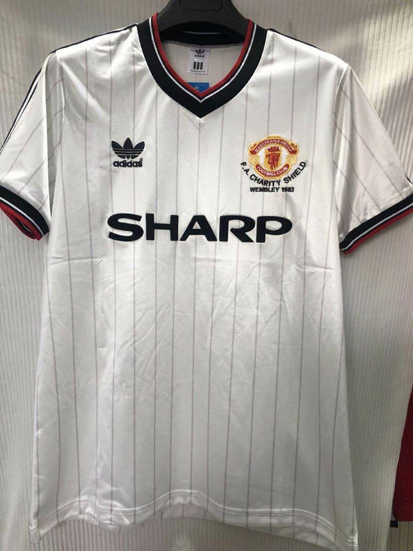 Camiseta Manchester United Copa Final 1983 Retro frontal