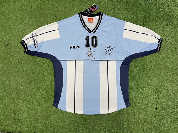 Camiseta Argentina Maradona Conmemorativa 01-02 frontal