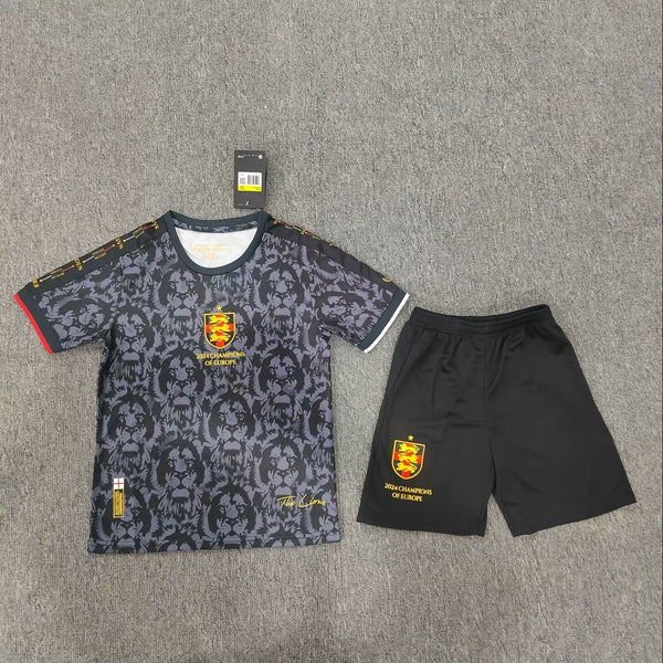 Inglaterra Edicion Especial Niños 25-26