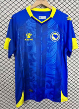 Camiseta Bosnia Herzegovina Local Mundial 2026 frontal