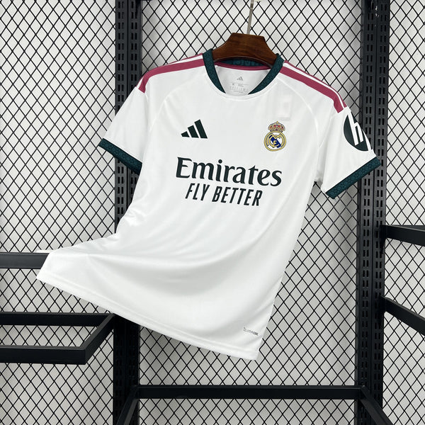 Real Madrid Local 26-27