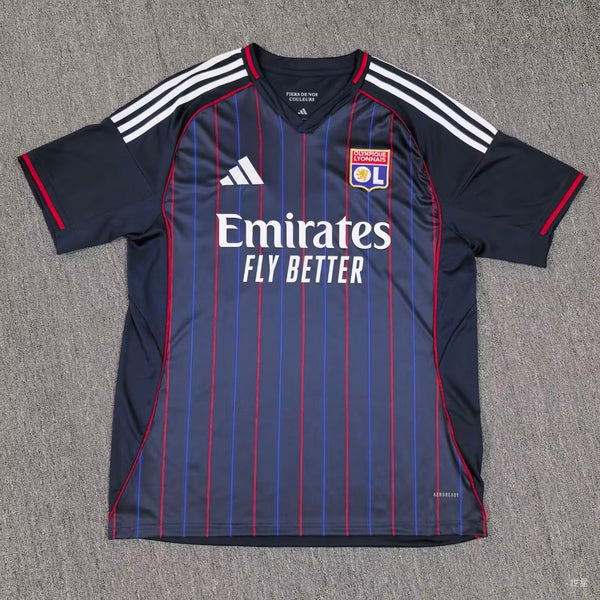 Camiseta Olympique de Lyon Visitante 25-26 frontal