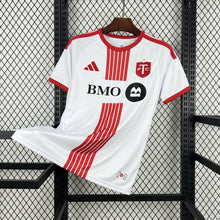 Toronto FC Visitante 26-27