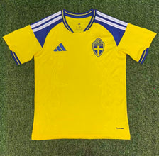 Camiseta Suecia Local Mundial 2026 frontal