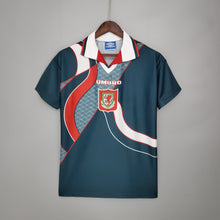 Camiseta Gales Visitante 1995 Retro frontal