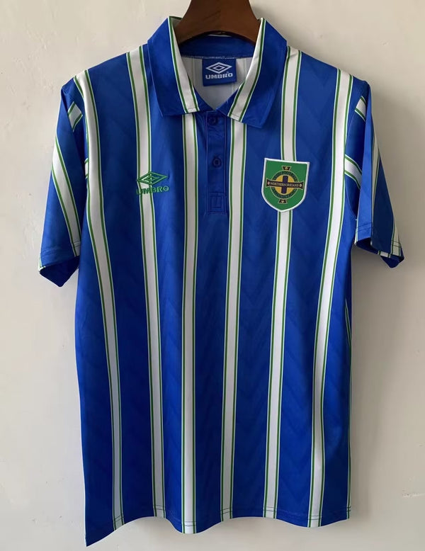 Camiseta Irlanda del Norte Visitante 1992 Retro frontal