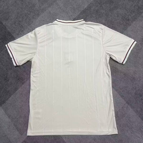 Camiseta Olympique de Lyon Edicion Aniversario 25-26 trasera