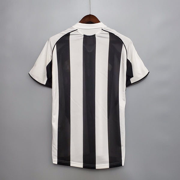 Camiseta Newcastle Local 05-07 trasera
