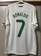 Camiseta Portugal Visitante 2010 complemento 2