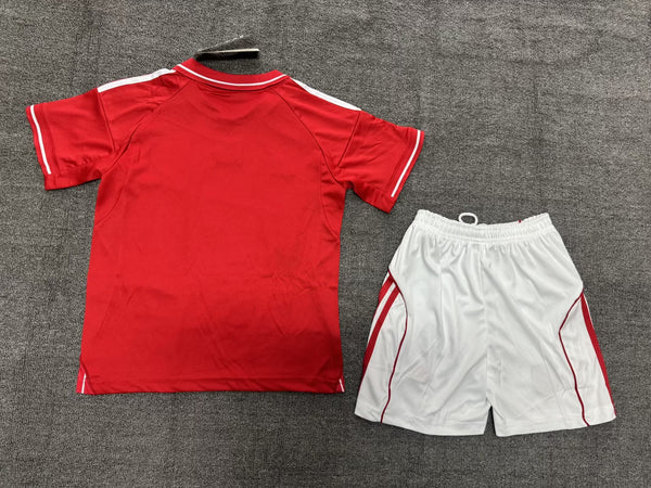 Nottingham Forest Local 25-26 Niños