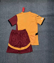 Galatasaray Local 25-26 Niños
