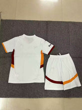 Galatasaray Visitante para niños 24-25