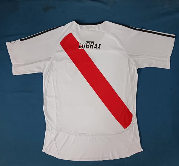 Camiseta River Plate Local 06-07 trasera