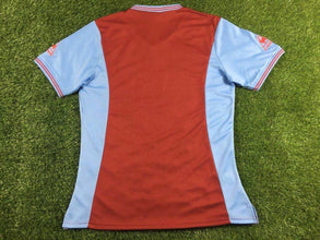 Camiseta Aston Villa Local 81-82 trasera