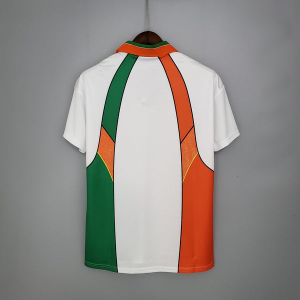 Camiseta Irlanda Visitante 1995 Retro trasera