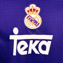 Camiseta Real Madrid Visitante 97-98 complemento 3