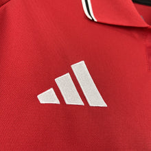 Manchester United Local 26-27