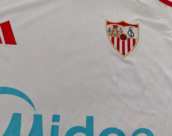 Sevilla FC 25-26 Local
